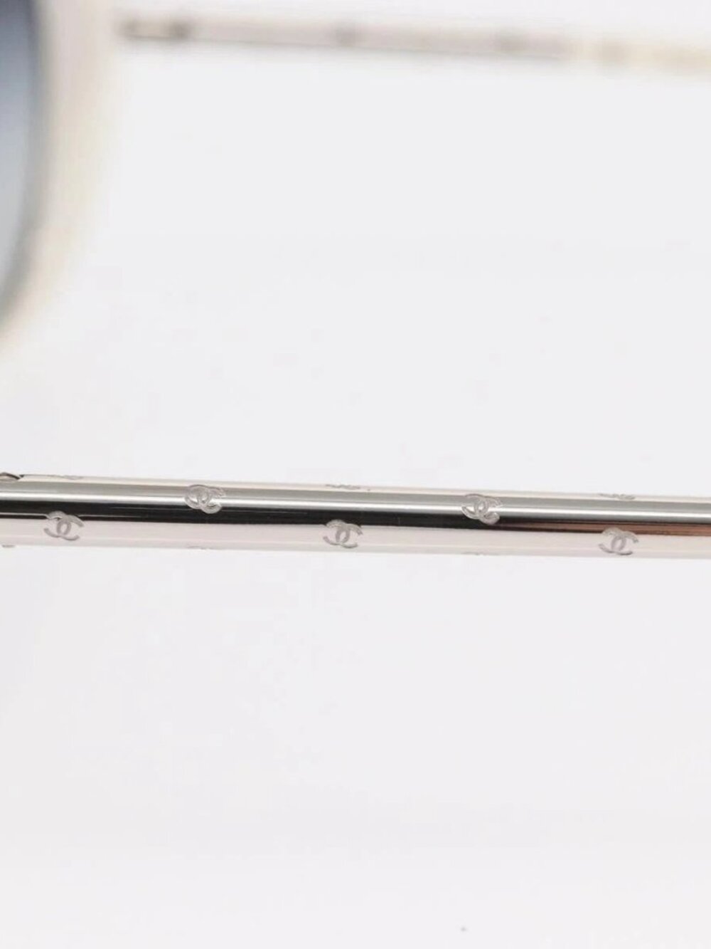 CHANEL Sunglasses plastic White CC Auth BA9081 - Picture 8 of 11
